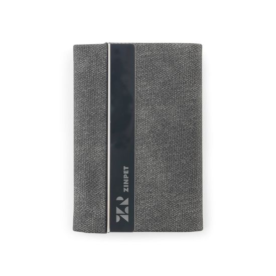 Conjunto Composto por um Porta-cartões e Chaveiro Vaughn