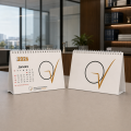 Calendário de Mesa 2027 / 15x21